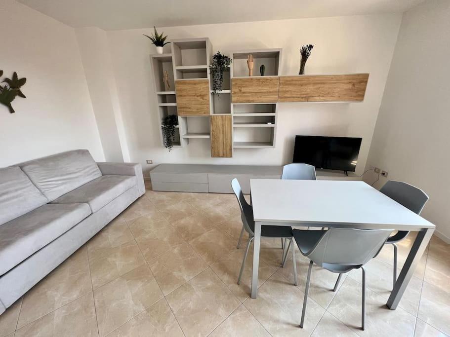 Apartmán Beija Flor-Trilocale Piazza Garibaldi N18 Desenzano del Garda Exteriér fotografie